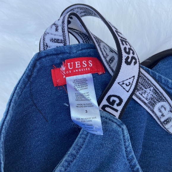 New GUESS - Picture 5 of 5
